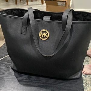 Michael Kors Tote